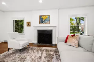 2766 Asbury Ave, Evanston, IL 60201 - Photo 5