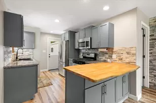 2622 W Emerald Ct, McHenry, IL 60051 - Photo 15