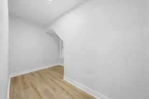 646 W 47th Pl, Chicago, IL 60638 - Photo 35