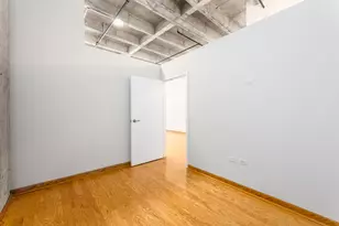 20 N State St, Chicago, IL 60602 - Photo 13