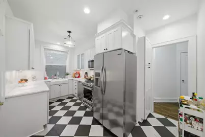 2948 N Pine Grove Avenue #2, Chicago, IL 60657 - Photo 17
