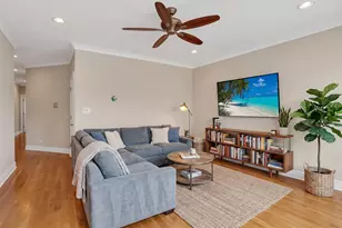6424 N Albany Ave, Chicago, IL 60645 - Photo 9
