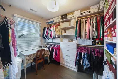 7720 W Chase Avenue, Chicago, IL 60631 - Photo 9