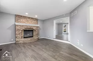 1523 Greenlake Dr, Aurora, IL 60502 - Photo 19