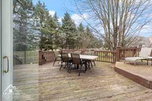 1523 Greenlake Dr, Aurora, IL 60502 - Photo 7