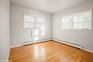 1022 Arnold Ct, Des Plaines, IL 60016 - Photo 7