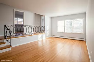 1022 Arnold Ct, Des Plaines, IL 60016 - Photo 3