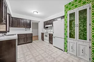 1080 Harvard Ln, Buffalo Grove, IL 60089 - Photo 7