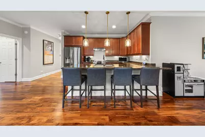 1908 W Irving Park Road #201, Chicago, IL 60613 - Photo 3