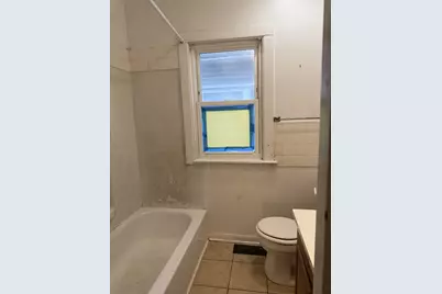 2223 N 74th Avenue, Elmwood Park, IL 60707 - Photo 7