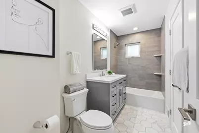 2002 Hawk Court, Rolling Meadows, IL 60008 - Photo 17