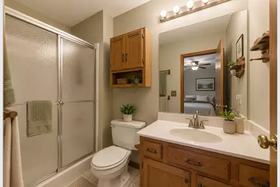 684 Regent Drive, Crystal Lake, IL 60014 - Photo 17