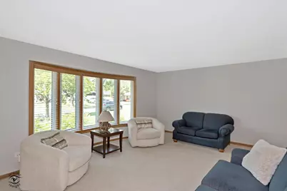 7708 Palm Drive, Orland Park, IL 60462 - Photo 3