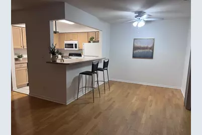 234 W Court Of Shorewood #3B, Vernon Hills, IL 60061 - Photo 3
