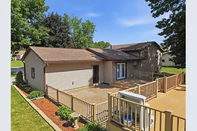 1665 Hill Drive, Dixon, IL 61021 - Photo 9