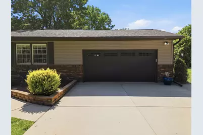 1665 Hill Drive, Dixon, IL 61021 - Photo 3