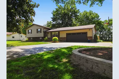 1665 Hill Drive, Dixon, IL 61021 - Photo 1