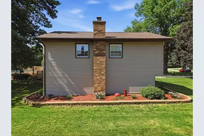1665 Hill Drive, Dixon, IL 61021 - Photo 5