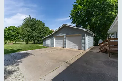 335 N Chicago Street, Geneseo, IL 61254 - Photo 5