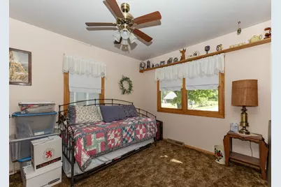 335 N Chicago Street, Geneseo, IL 61254 - Photo 17
