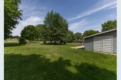 335 N Chicago Street, Geneseo, IL 61254 - Photo 7