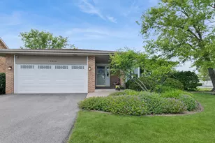 17900 Poplar Ln, Country Club Hills, IL 60478 - Photo 1