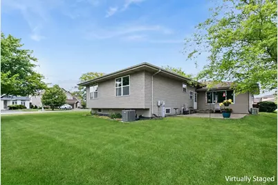 17900 Poplar Lane, Country Club Hills, IL 60478 - Photo 13