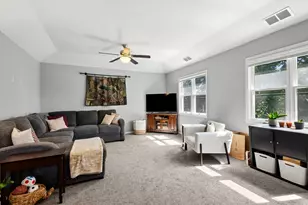 833 Elgin Ave, Forest Park, IL 60130 - Photo 5