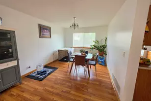 2400 Mark Ave, Zion, IL 60099 - Photo 3