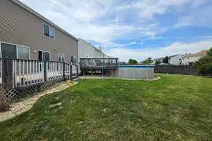 2400 Mark Ave, Zion, IL 60099 - Photo 21
