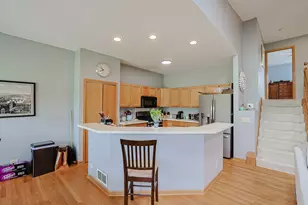 11194 Algonquin Rd, Huntley, IL 60142 - Photo 7