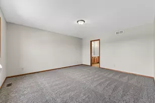 676 Elberon Way, Roscoe, IL 61073 - Photo 17