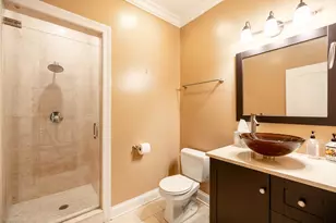 3709 N Ashland Ave, Chicago, IL 60613 - Photo 27