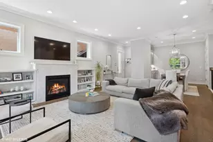 1046 W Altgeld St, Chicago, IL 60614 - Photo 3