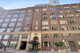 540 N Lake Shore Dr, Chicago, IL 60611 - Photo 31