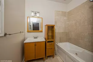 2215 W Augusta Blvd, Chicago, IL 60622 - Photo 5