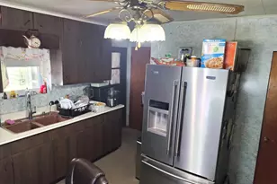 1201 Fairchild Ave, Joliet, IL 60432 - Photo 23