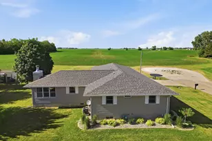 456 N Northland Ave, Amboy, IL 61310 - Photo 7