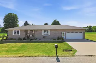456 N Northland Ave, Amboy, IL 61310 - Photo 1