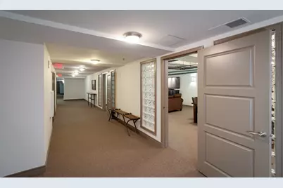 212 N Center Street #401, Bloomington, IL 61701 - Photo 49