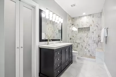 2318 W Wolfram Street, Chicago, IL 60618 - Photo 21