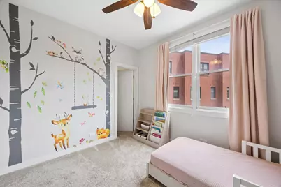 2318 W Wolfram Street, Chicago, IL 60618 - Photo 23