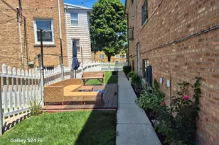 5855 W Higgins Ave, Chicago, IL 60630 - Photo 31