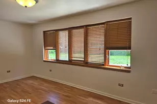 5855 W Higgins Ave, Chicago, IL 60630 - Photo 7