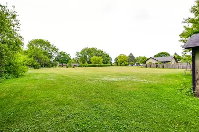 16655 W Applewood Court, Gurnee, IL 60031 - Photo 15