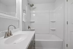 1101 N Western Ave, Bloomington, IL 61701 - Photo 21