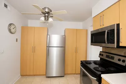 1365 N Sterling Avenue #105B, Palatine, IL 60067 - Photo 9