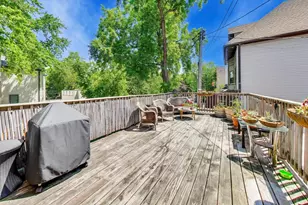 2455 N Sawyer Ave, Chicago, IL 60647 - Photo 19