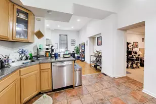 2455 N Sawyer Ave, Chicago, IL 60647 - Photo 41