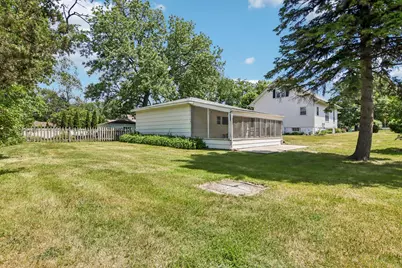 470 N Prairie Avenue, Mundelein, IL 60060 - Photo 35